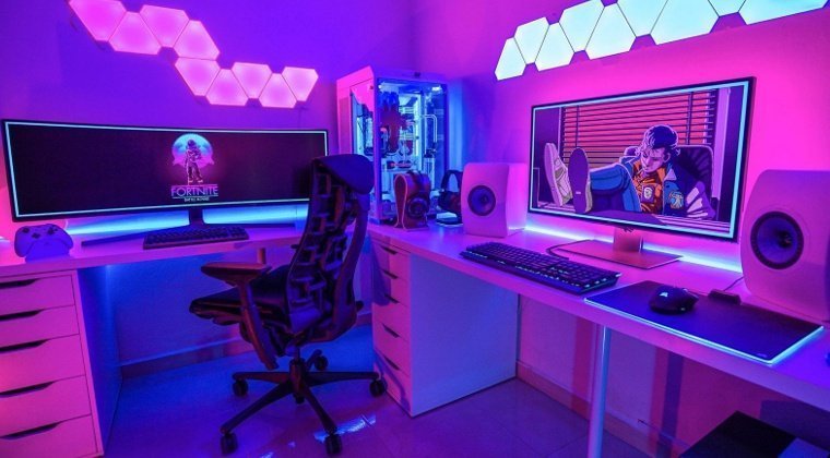 Quarto gamer feminino